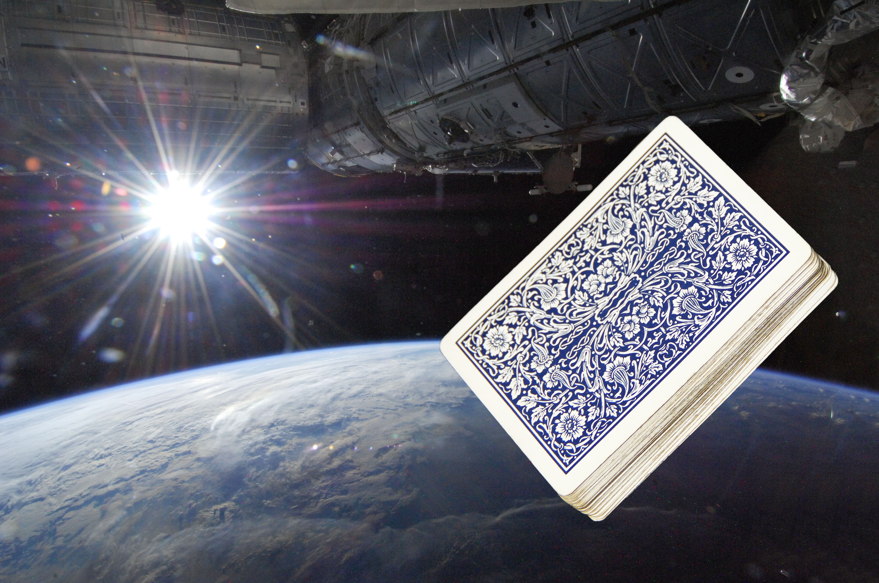 <strong>A Mind behind the Universe and a Deck of Cards</strong>