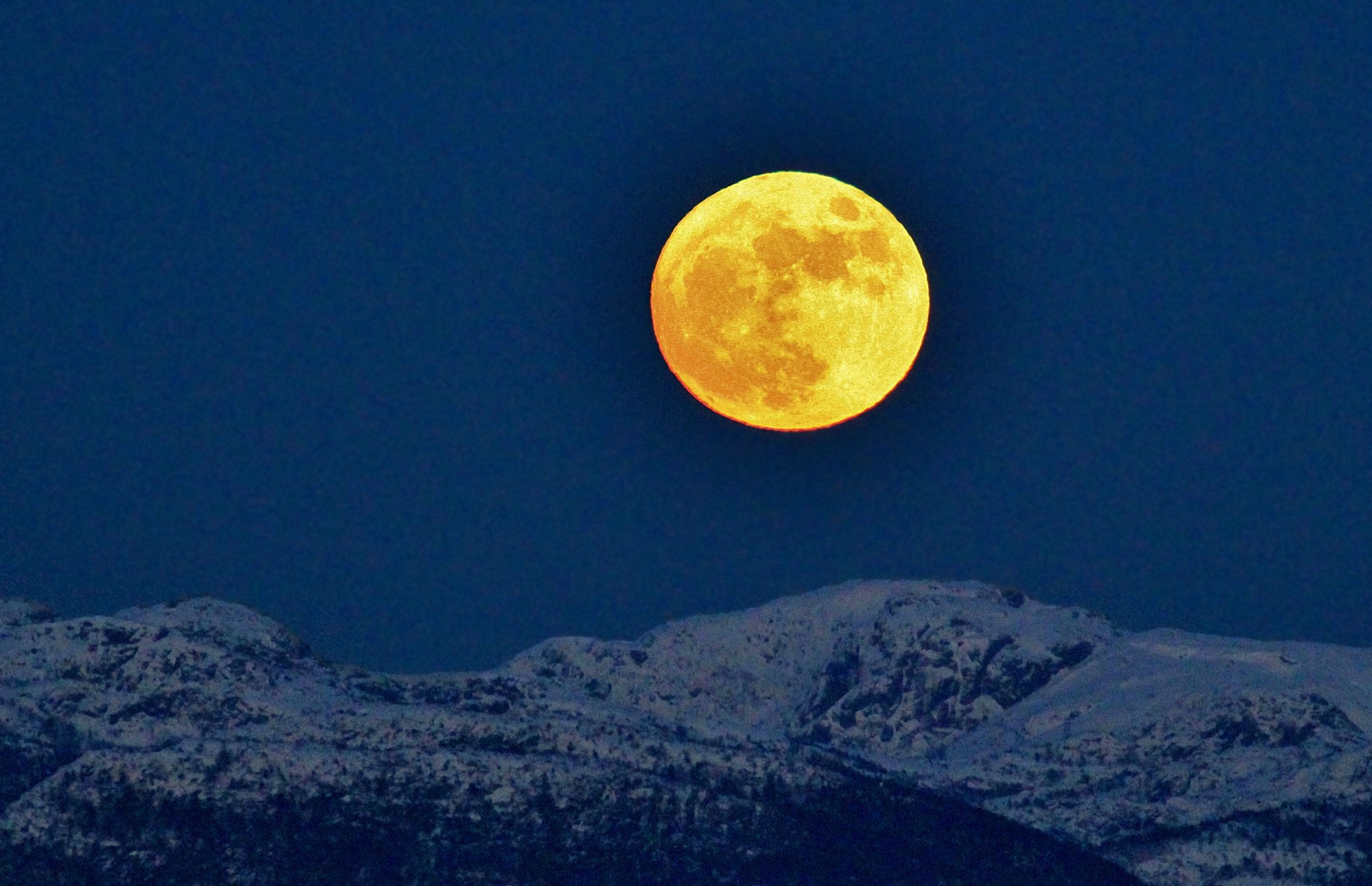 Our Marvelous Moon:  fine-tuning becomes more and more clear